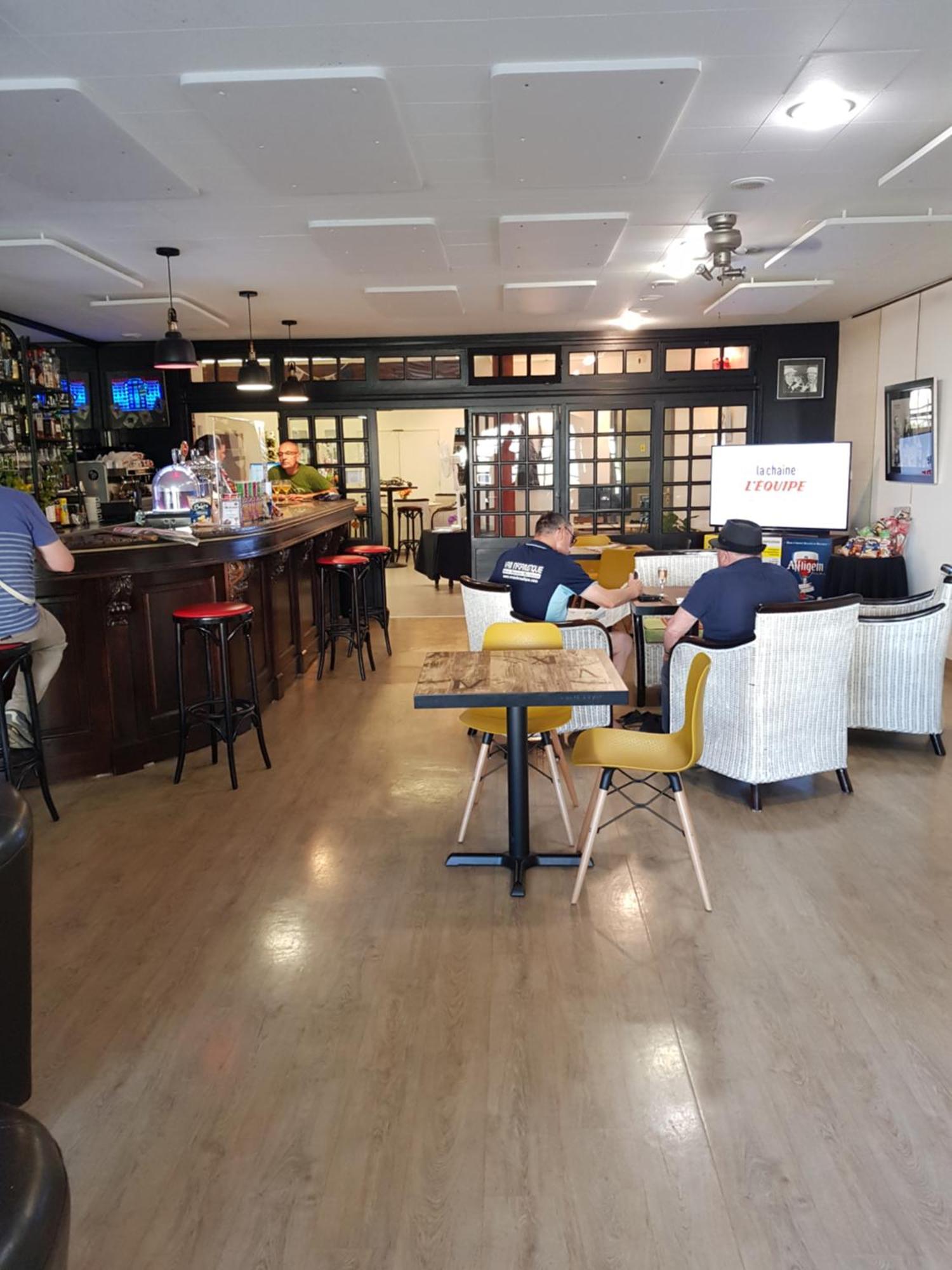 Brit Hotel Essentiel Pontivy Robic מראה חיצוני תמונה